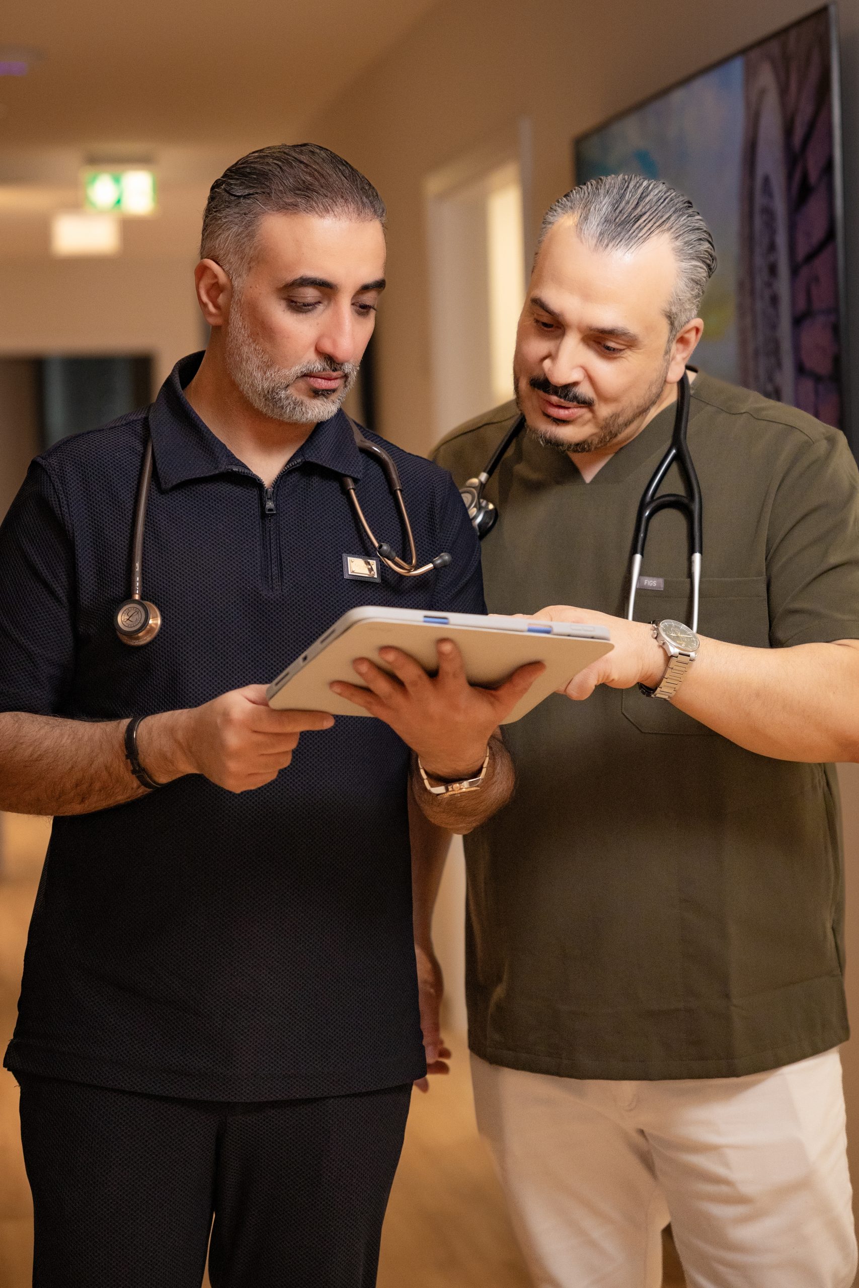 Khalil Saleh Mohammad Khalil und Dr. med. Ashraf Noman